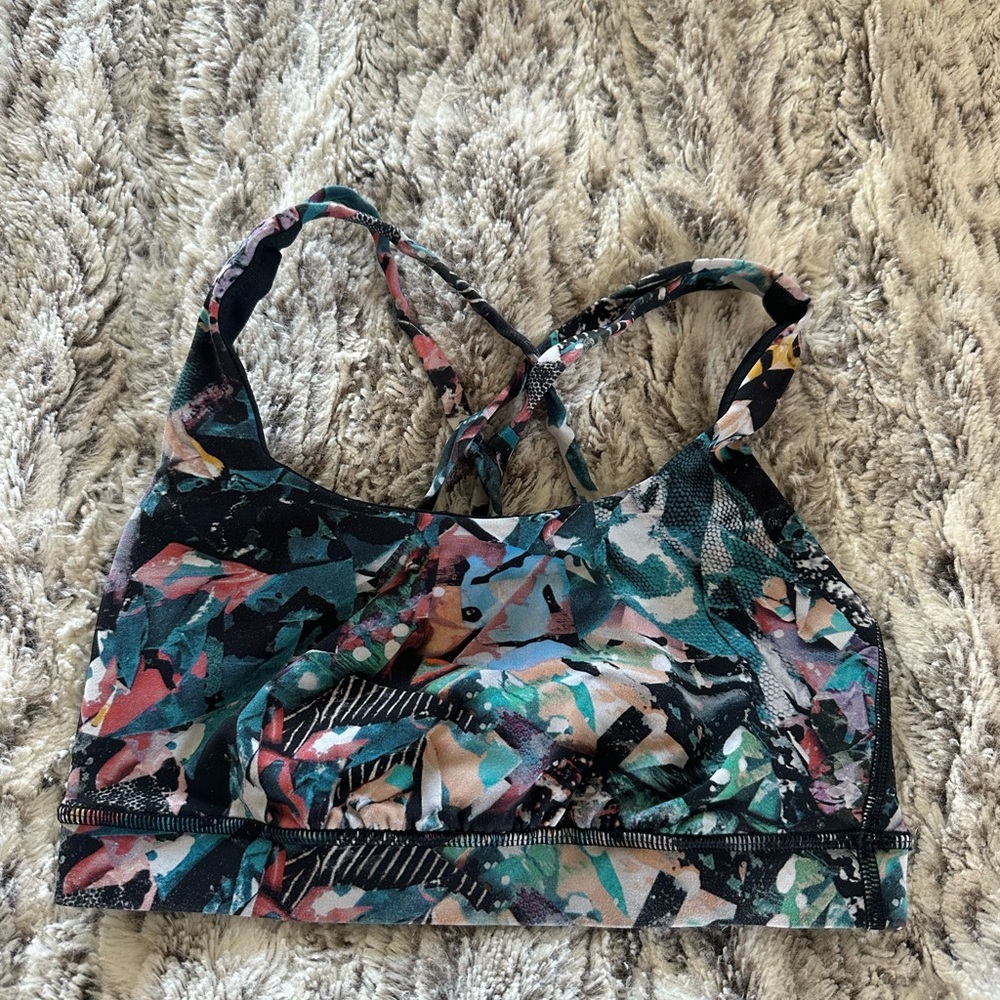 Lululemon Energy sports bra size 4